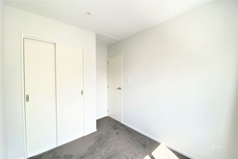 Photo of property in 28 Rakich Place, Henderson, Auckland, 0612