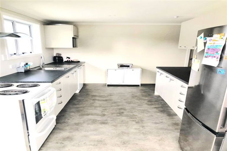 Photo of property in 102 Vogel Street, Woodville, 4920