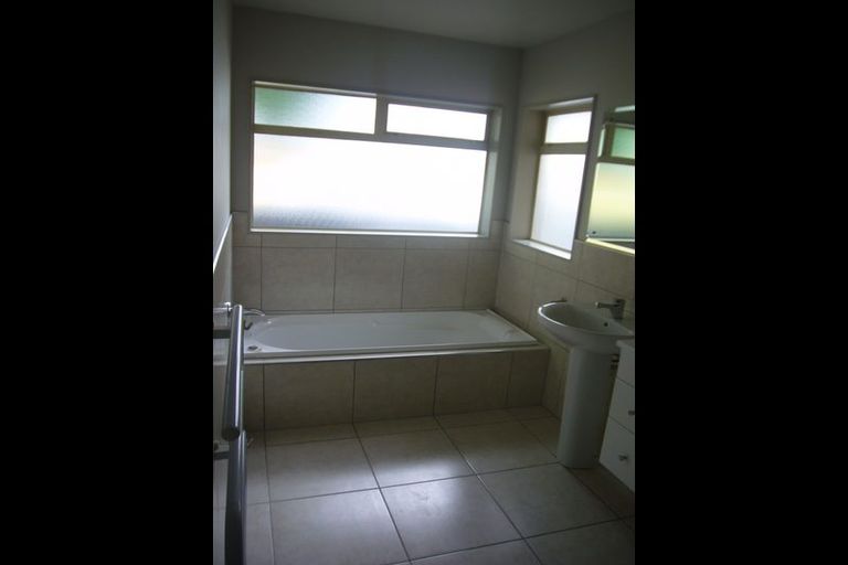 Photo of property in 718b Papamoa Beach Road, Papamoa Beach, Papamoa, 3118