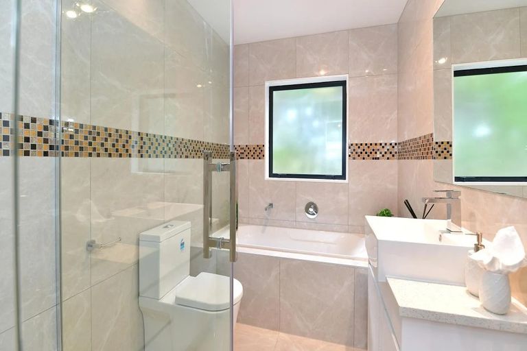 Photo of property in 46 Resolution Drive, Gulf Harbour, Whangaparaoa, 0930