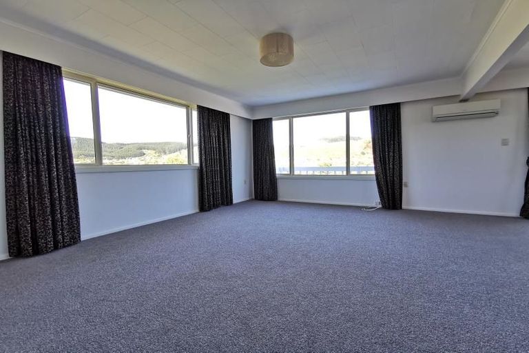 Photo of property in 3a Morgan Place, Tawa, Wellington, 5028