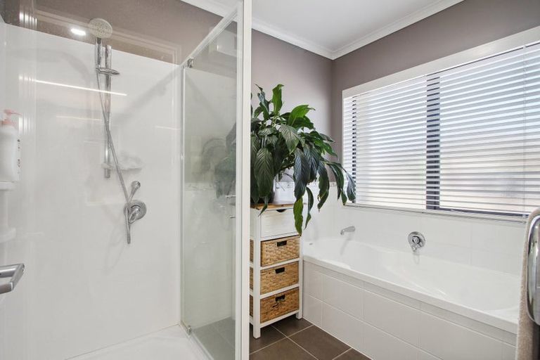 Photo of property in 47 Thomas Moore Place, Pukekohe, 2120