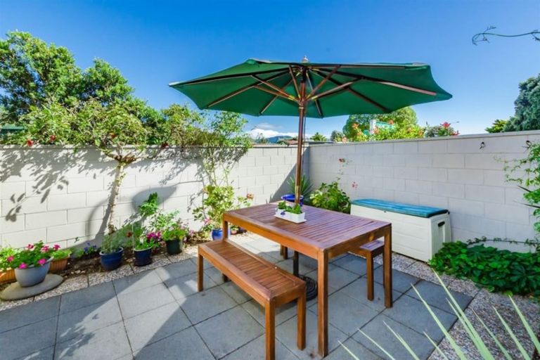 Photo of property in 9a Olive Terrace, Paraparaumu Beach, Paraparaumu, 5032