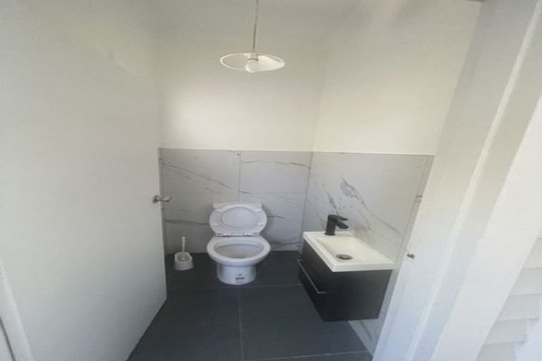 Photo of property in 31 Kotare Street, Fendalton, Christchurch, 8041