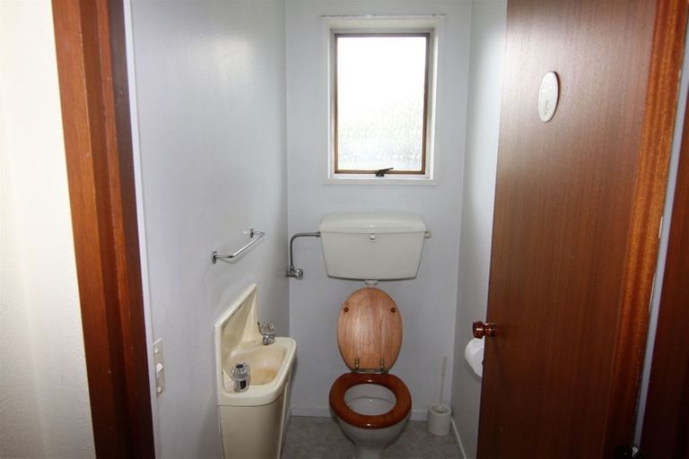 Photo of property in 2/42a Selwyn Street, Maori Hill, Timaru, 7910