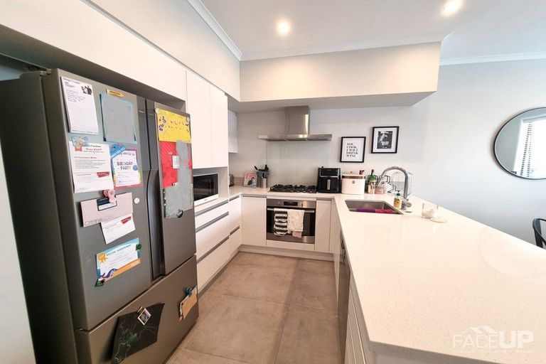 Photo of property in 31 Walter Merton Road, Hobsonville, Auckland, 0616