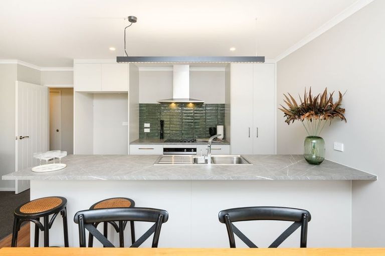 Photo of property in 1/11 Seaforth Avenue, Milson, Palmerston North, 4414