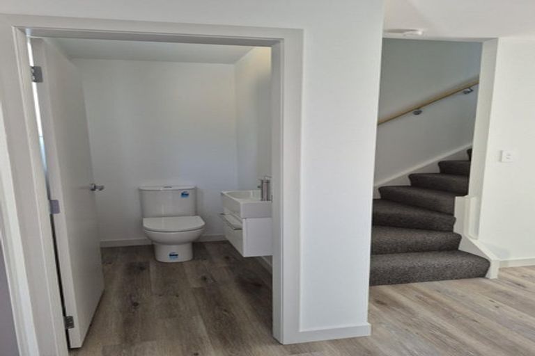 Photo of property in 8b Read Street, Levin, 5510