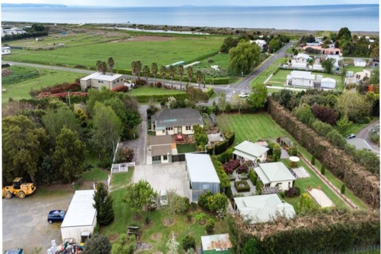 Photo of property in 198 School Road, Clive, 4102