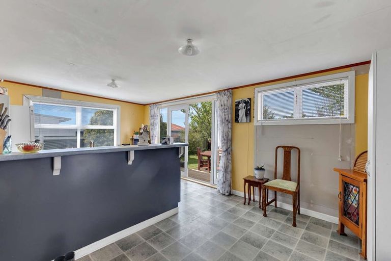 Photo of property in 13 Maire Street, Inglewood, 4330