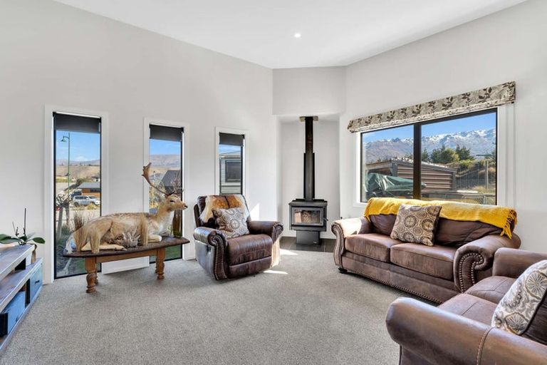 Photo of property in 15 Arion Court, Mount Pisa, Cromwell, 9383