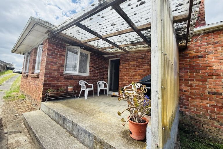 Photo of property in 13 Reiman Street, New Lynn, Auckland, 0600