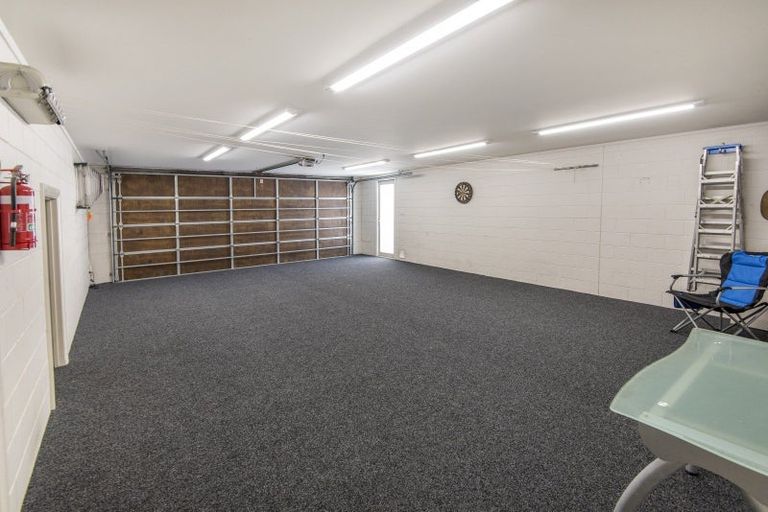 Photo of property in 23 Seacliffe Avenue, Belmont, Auckland, 0622