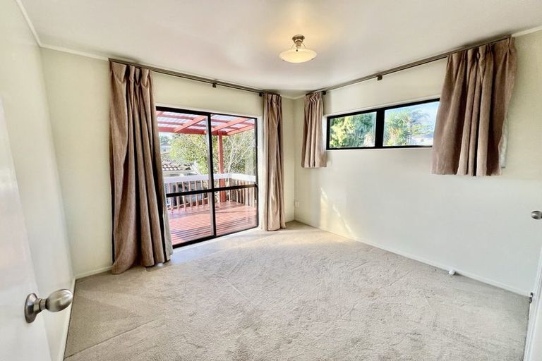 Photo of property in 2/127 Moore Street, Howick, Auckland, 2014