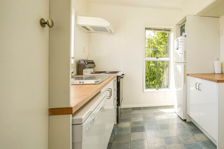 Photo of property in 1/143 Parkers Road, Tahunanui, Nelson, 7011