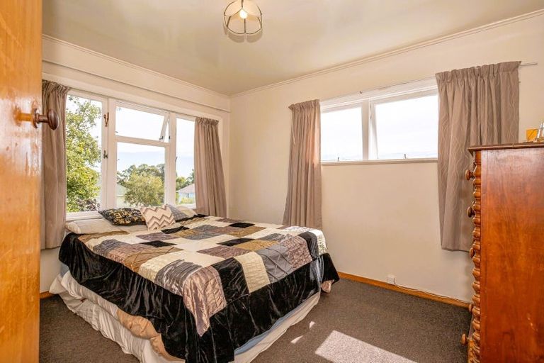 Photo of property in 25 Colvin Street, Westport, 7825