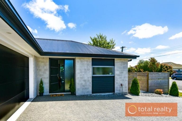 Photo of property in 1/76 Amyes Road, Hornby, Christchurch, 8042