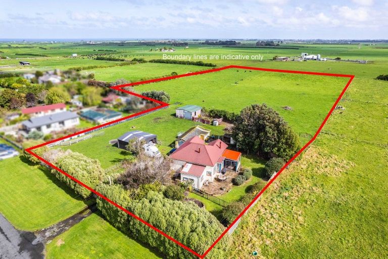Photo of property in 7 Kaipi Street, Manaia, 4612