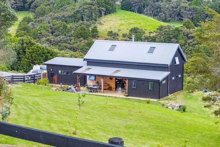 Photo of property in 421 Cames Road, Kaiwaka, 0975