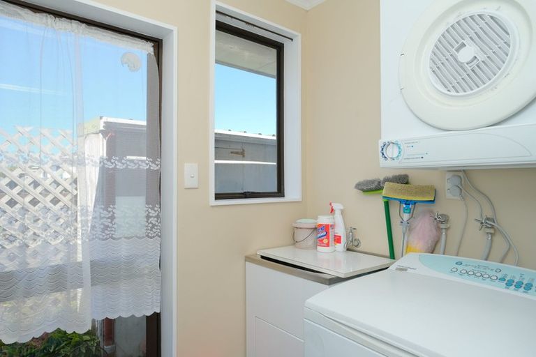 Photo of property in 227e Oxford Street, South Dunedin, Dunedin, 9012