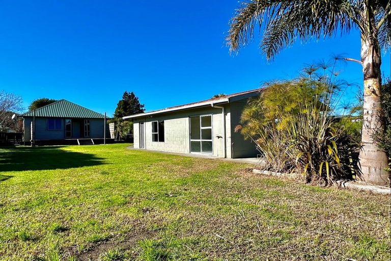 Photo of property in 11 Matai Street, Edgecumbe, 3120
