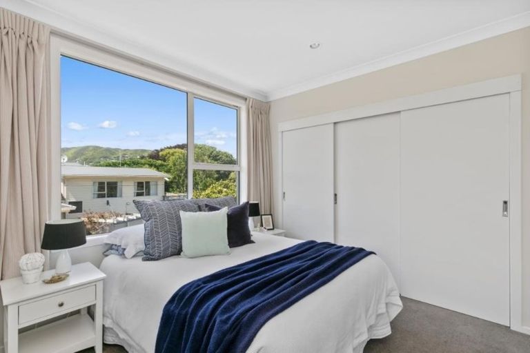 Photo of property in 46a Parkvale Road, Karori, Wellington, 6012