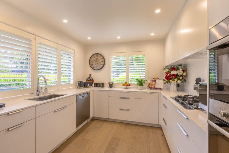 Photo of property in 42 Iona Road, Havelock North, 4130