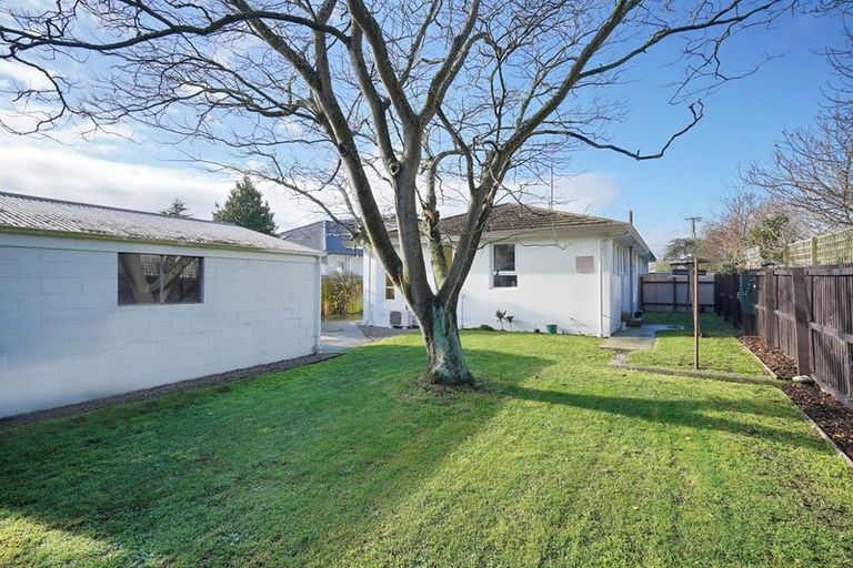 Photo of property in 2/53 Bassett Street, Burwood, Christchurch, 8083