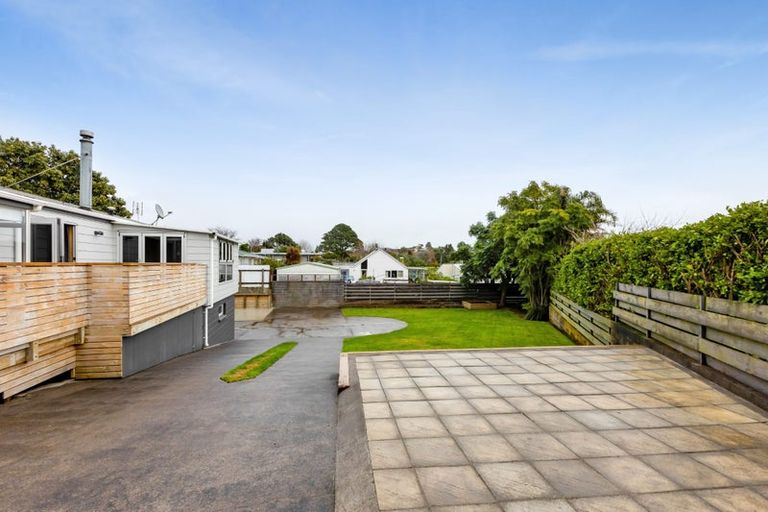 Photo of property in 17 Villa Place, Bell Block, New Plymouth, 4312