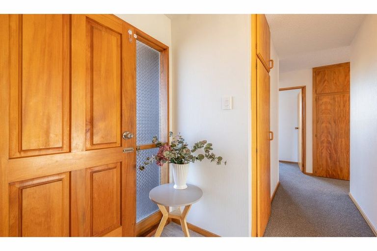Photo of property in 7 Peebles Drive, Hei Hei, Christchurch, 8042