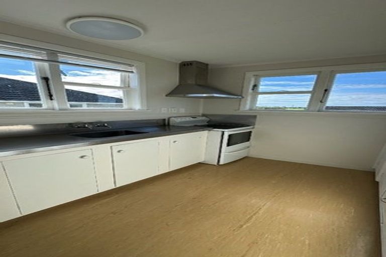 Photo of property in 6 Marsden Street, Hauraki, Auckland, 0622