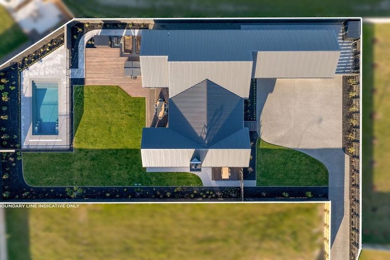 Photo of property in 8 Southdown Place, Kirwee, 7571