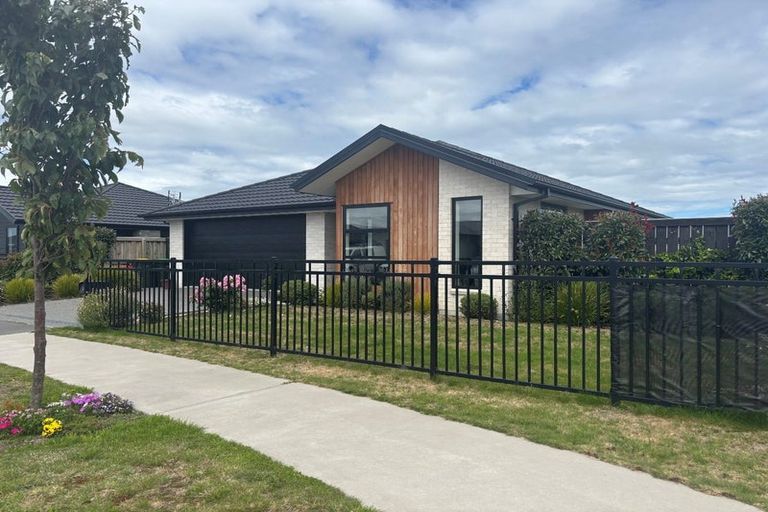 Photo of property in 5 Willetts Way, Rolleston, 7615