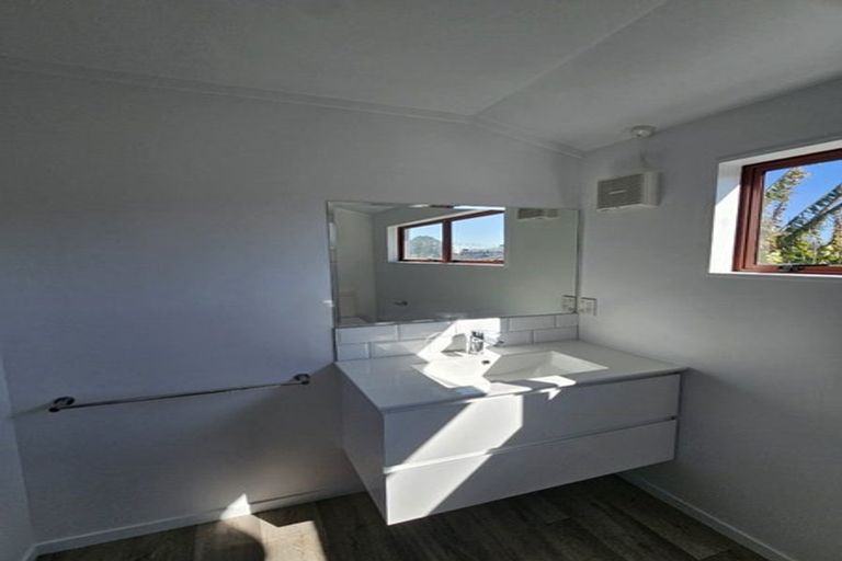 Photo of property in 137 Seddon Road, Frankton, Hamilton, 3204