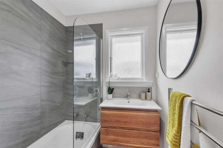 Photo of property in 1/84 Roberta Drive, Somerfield, Christchurch, 8024