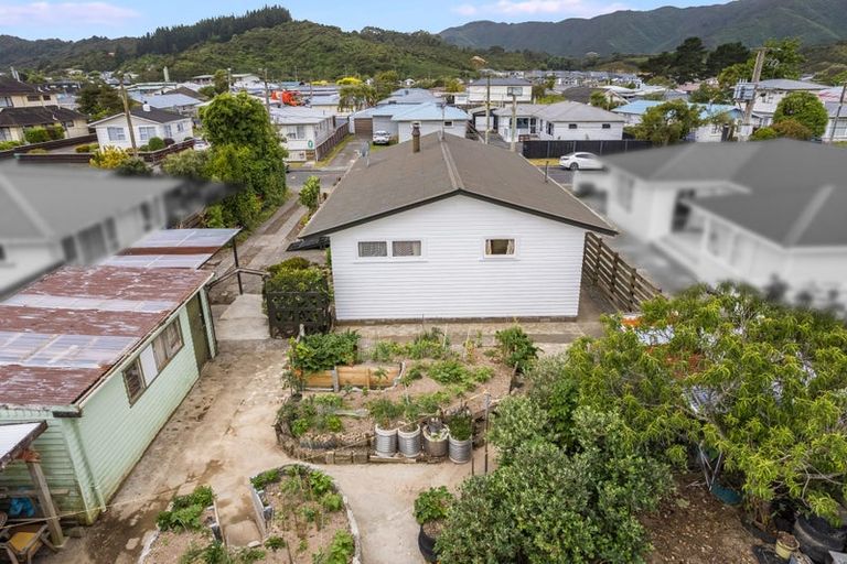 Photo of property in 31 Karamu Crescent, Wainuiomata, Lower Hutt, 5014