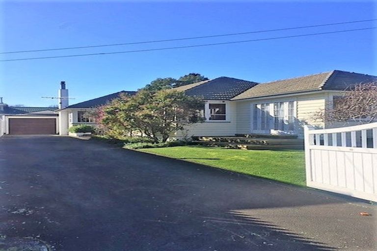 Photo of property in 29 Epuni Street, Hutt Central, Lower Hutt, 5011