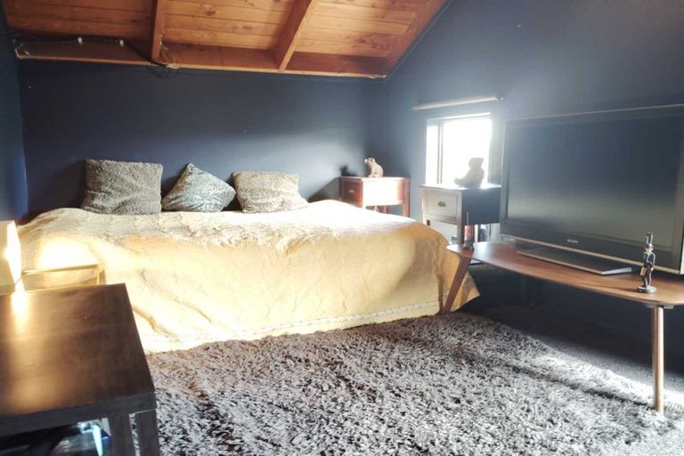 Photo of property in 1/11 Cambric Place, Botany Downs, Auckland, 2010