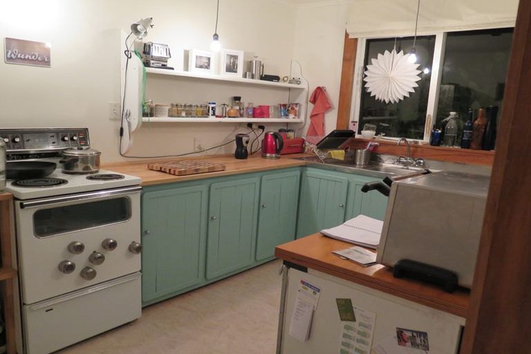 Photo of property in 38 Queens Road, Stepneyville, Nelson, 7010