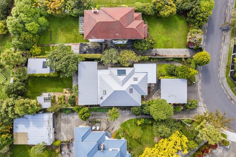 Photo of property in 42 Hathaway Avenue, Boulcott, Lower Hutt, 5010