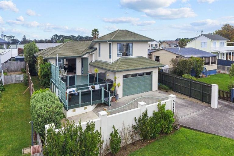 Photo of property in 7 Crispe Road, Clarks Beach, 2122