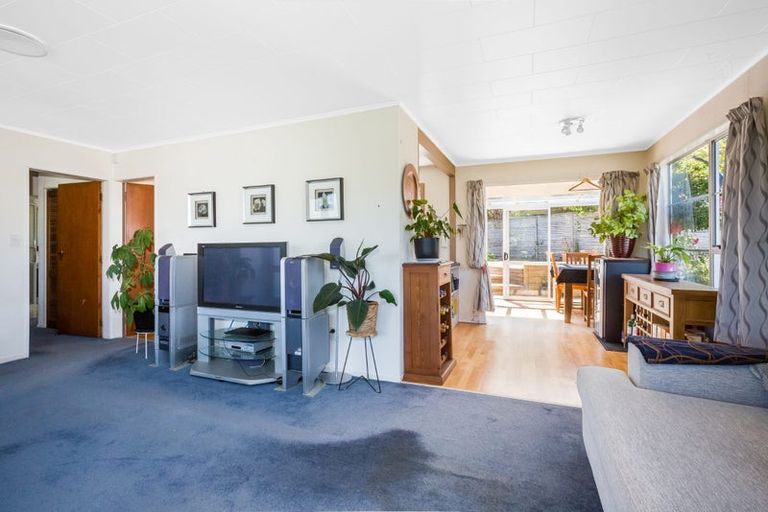 Photo of property in 7 John Witton Drive, Crofton Downs, Wellington, 6035