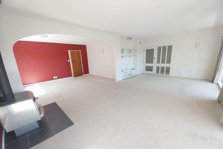 Photo of property in 4 Lynmouth Avenue, Karori, Wellington, 6012