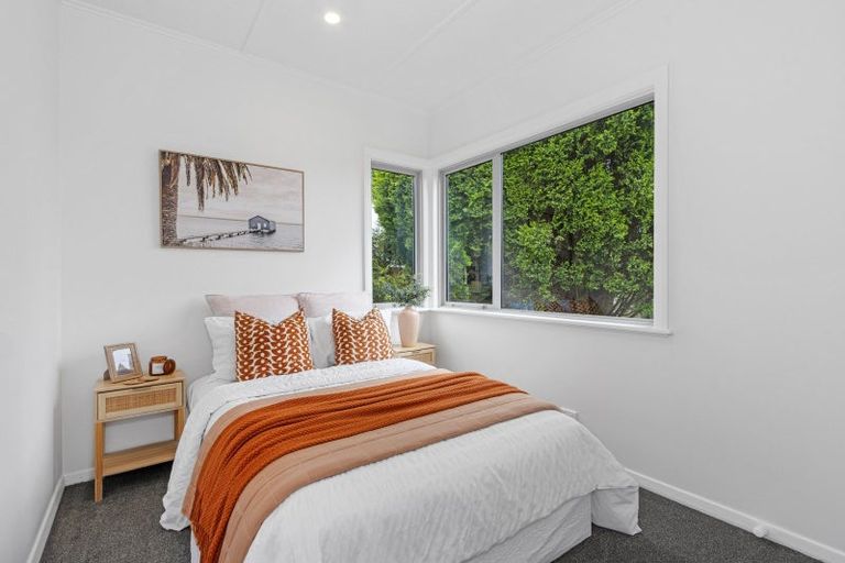 Photo of property in 16 Garvins Road, Hornby, Christchurch, 8042