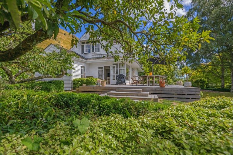 Photo of property in 805 Cheltenham Hunterville Road, Waituna West, Rewa, 4780