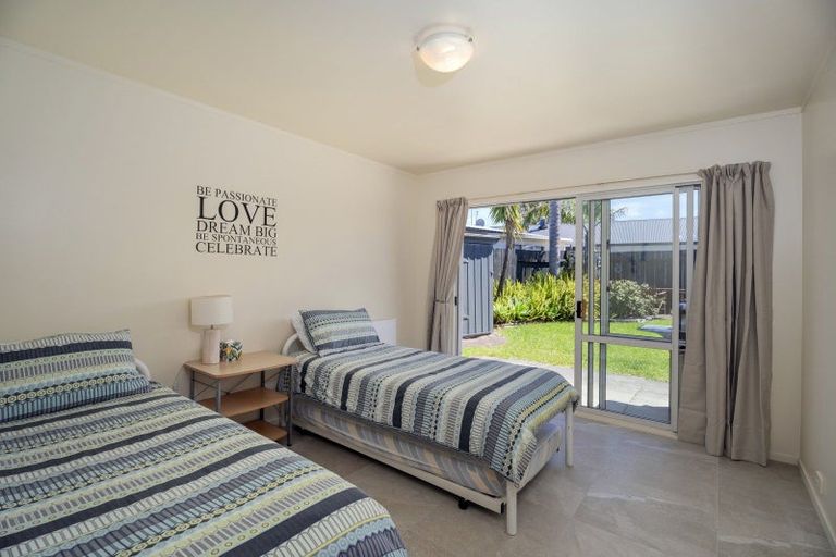 Photo of property in 12 Pleasant Place, Pauanui, Hikuai, 3579