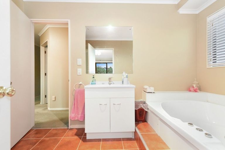 Photo of property in 9 Ballantrae Place, Huntington, Hamilton, 3210