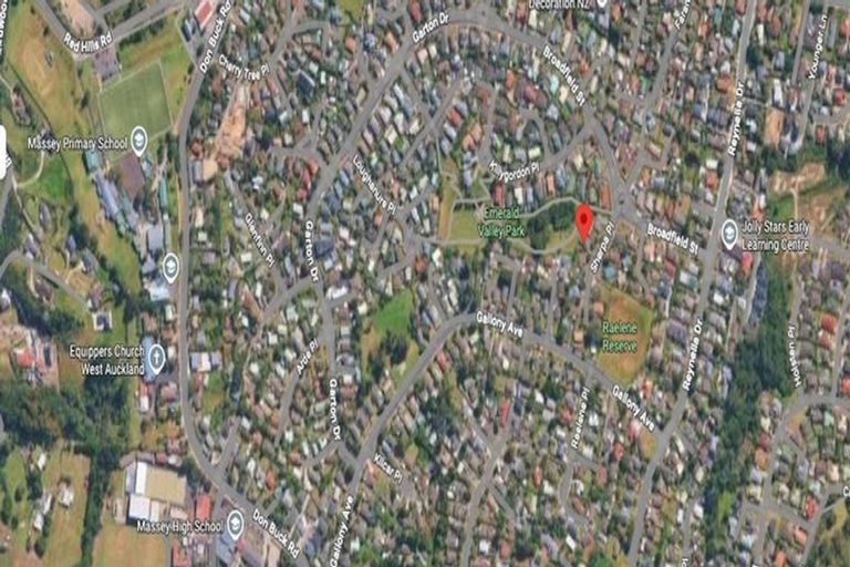 Photo of property in 5 Sherpa Place, Massey, Auckland, 0614
