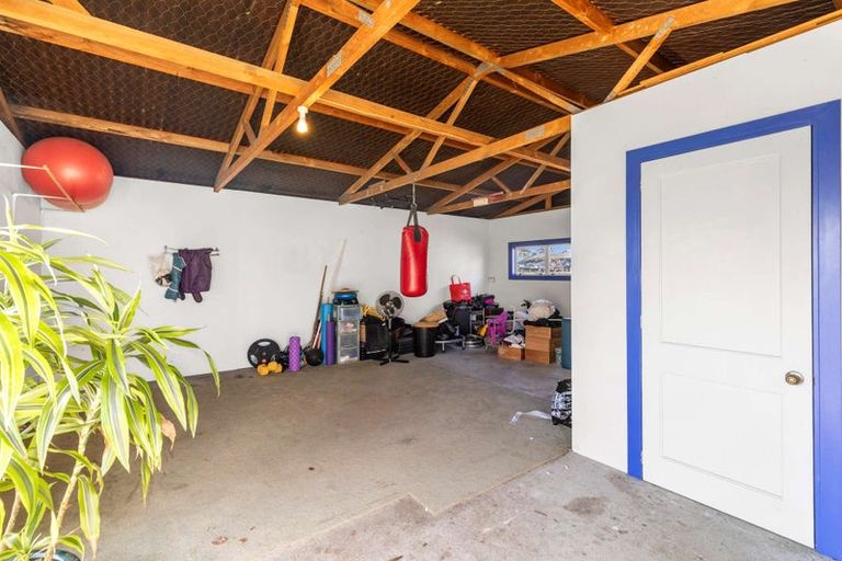 Photo of property in 44 Tennyson Street, Dannevirke, 4930