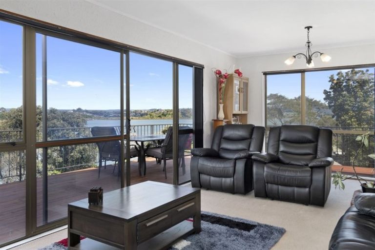 Photo of property in 22 Sunny Bay Road, Matua, Tauranga, 3110